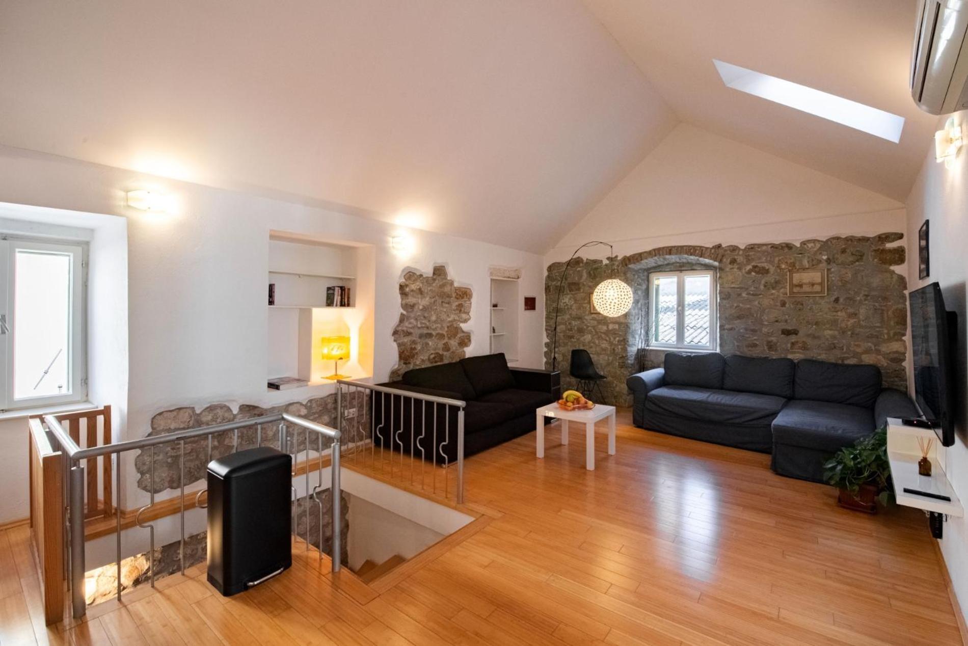Duplex With Terrace In The City Centar Сплит Екстериор снимка